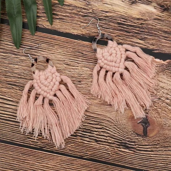 Macrame Earrings - Picture 2 of 8